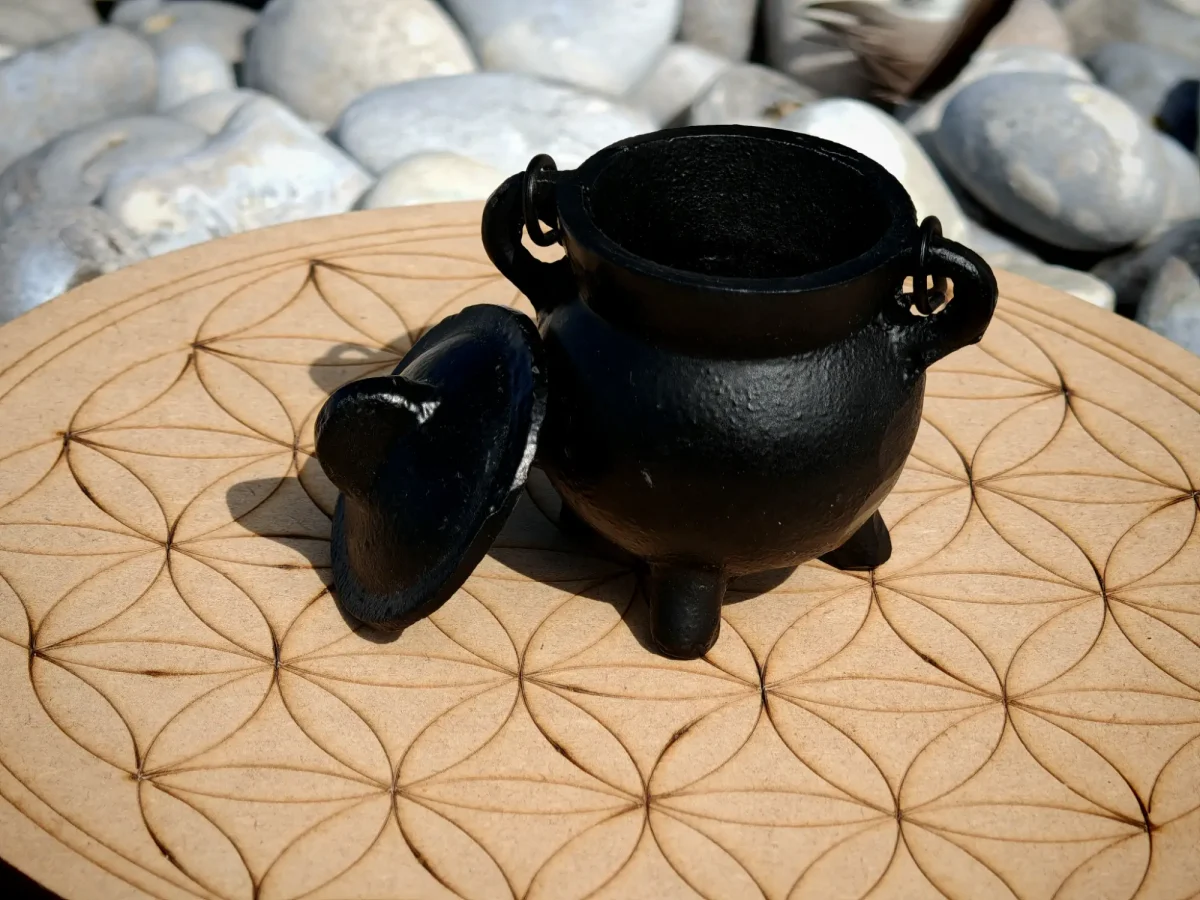 Mini chaudron en fonte