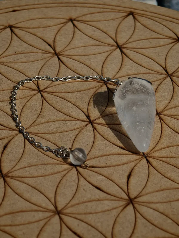 Pendule en Cristal de Roche